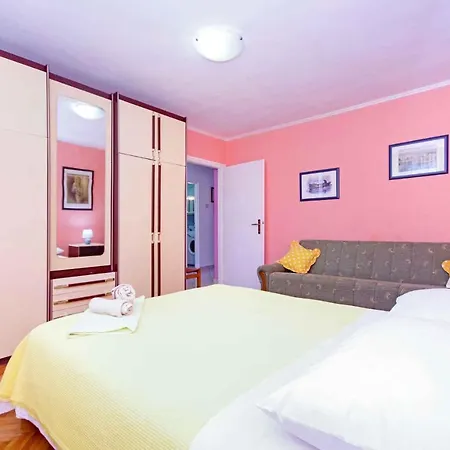 Two-bedroom In Makarska/makarska Riviera 6709 아파트 *
